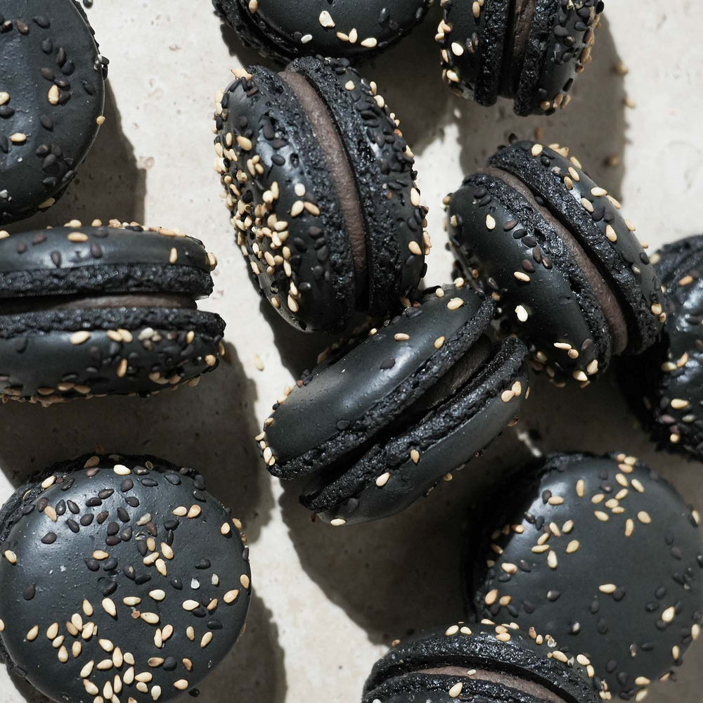 
            
                Load image into Gallery viewer, Black Sesame Macaron
            
        